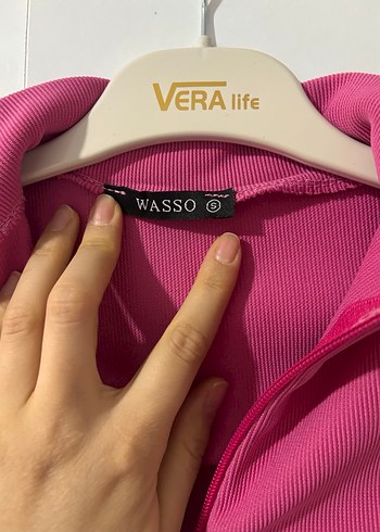 Pembe parmak geçmeli crop bluz - Görsel 4