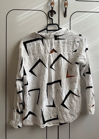 Uzun Kollu Geometrik Desenli Keten Gömlek - Görsel 3