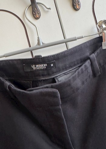 Kadın Siyah Kumaş Pantolon, Normal Kesim - Görsel 2