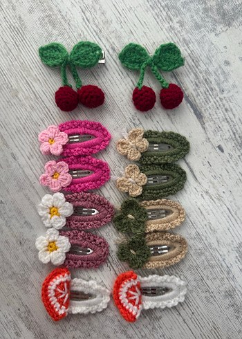 Renkli Nakışlı Örgü Çocuk Toka Seti - Görsel 2