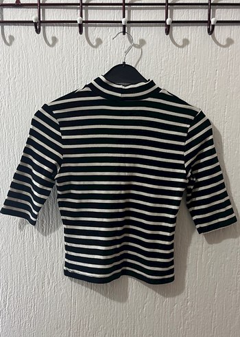 Çizgili Yarım Kol Balıkçı Yaka Crop Top - Görsel 2