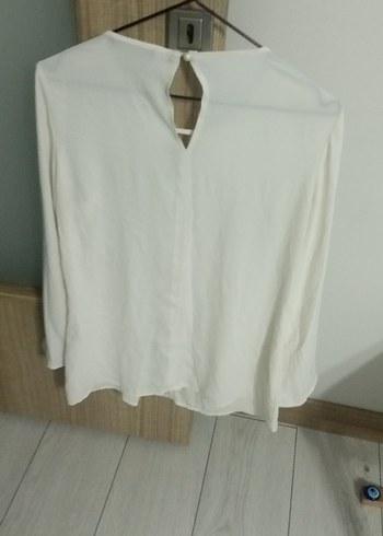 Bohem V Yakalı Beyaz Keten Bluz - Görsel 4