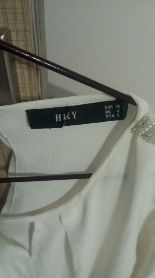 Bohem V Yakalı Beyaz Keten Bluz - Görsel 3