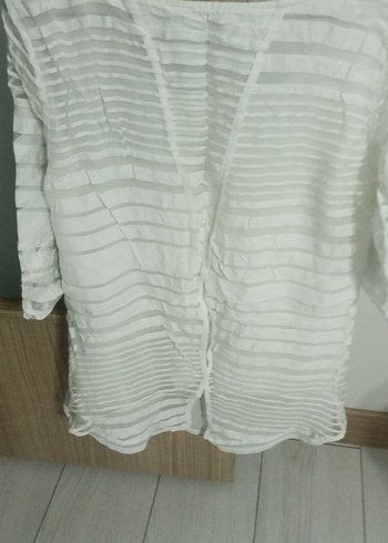 Beyaz Kısa Kollu Kadın Bluz - Görsel 3