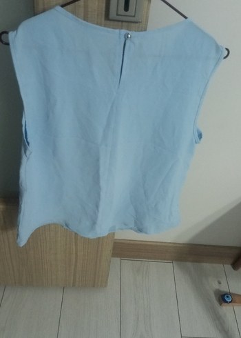 Mavi V Yaka Kolsuz Salaş Bluz - Görsel 4