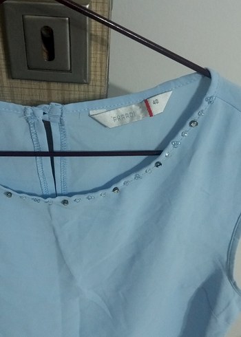 Mavi V Yaka Kolsuz Salaş Bluz - Görsel 2