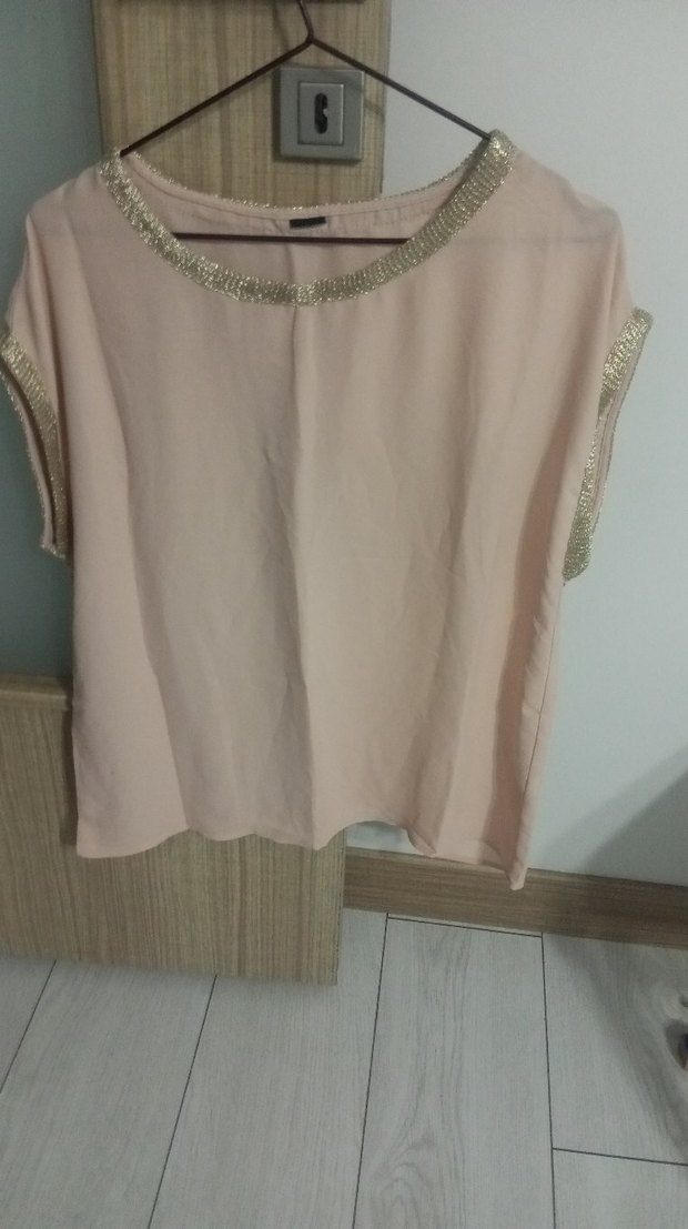 Kısa Kollu Drapeli Bej Kadın Bluz - Görsel 2