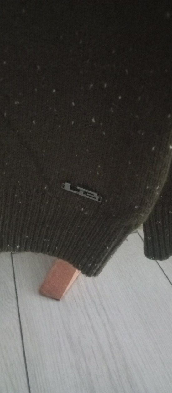 Kadın Gri Örgü Yün Kazak - Görsel 2