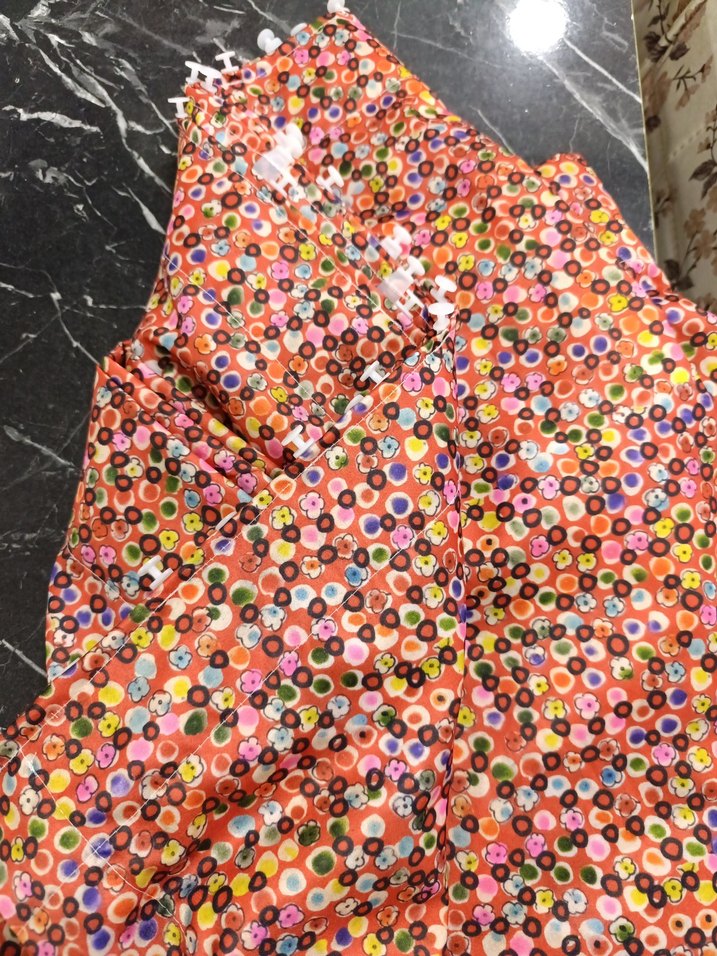 Düğmeli Çok Renkli fonluk kumaş - Görsel 2