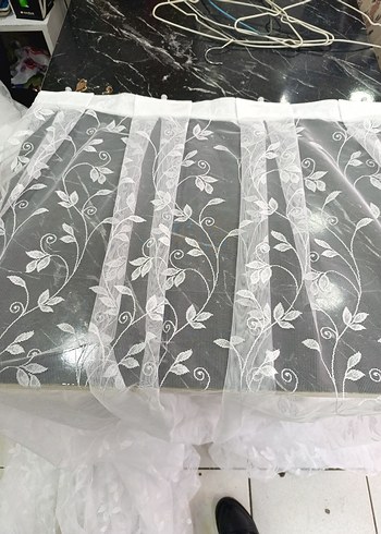 Nakışlı Beyaz Tül Perde - Görsel 3