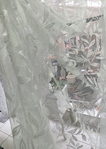 Nakışlı Beyaz Yaprak Desenli Perde - Görsel 4