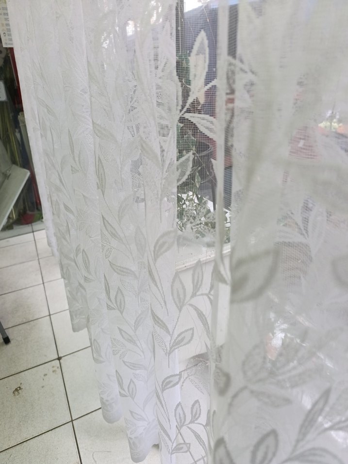 Nakışlı Beyaz Yaprak Desenli Perde - Görsel 3