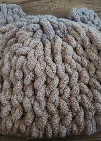 Puffy Kulaklı Bere - Görsel 2