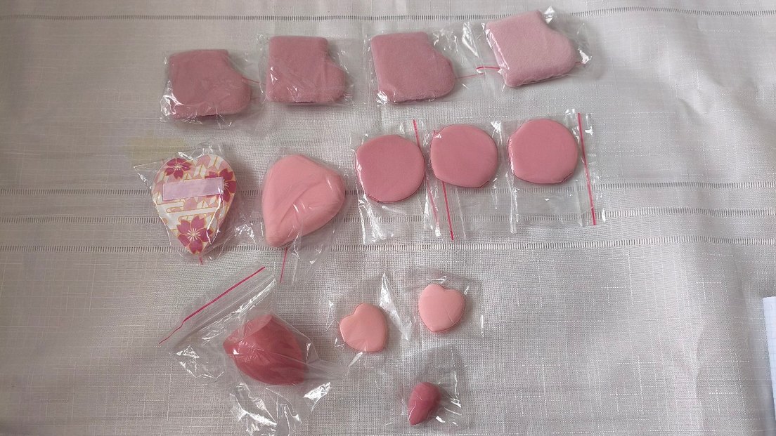 Çeşitli Pembe Makyaj Süngerleri Seti - Görsel 3