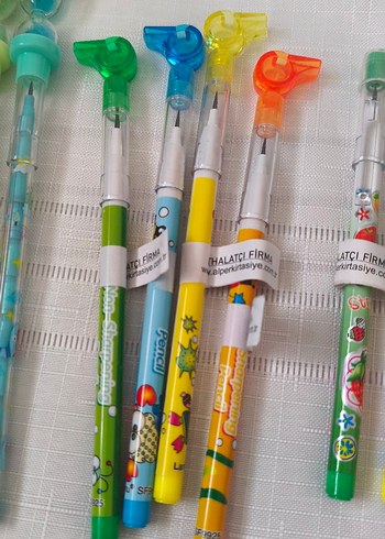 Renkli ve Karışık Tasarımlı Kalem Seti (TOPTAN) 26 ADET MEVCUT - Görsel 6