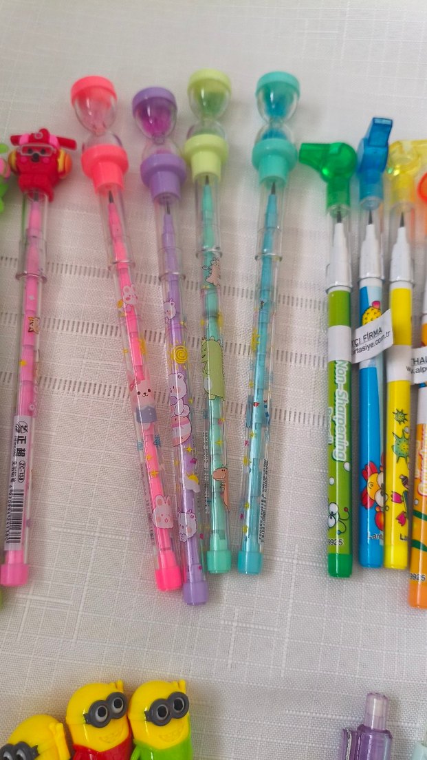 Renkli ve Karışık Tasarımlı Kalem Seti (TOPTAN) 26 ADET MEVCUT - Görsel 5