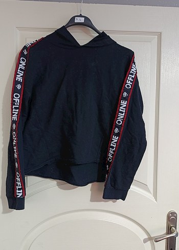 Siyah Kadın Kapüşonlu Sweatshirt Velcro Detaylı