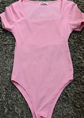 Pembe Kısa Kollu Kadın Body
