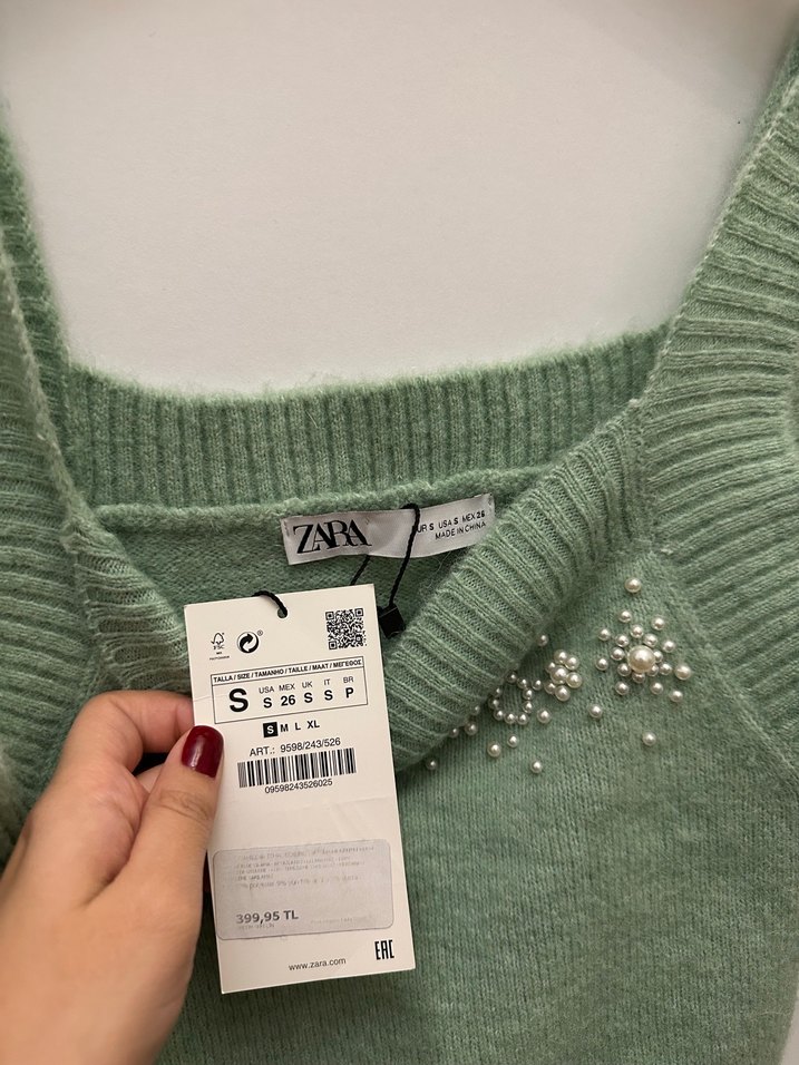 Yeşil Nakışlı Triko Kolsuz Kadın Sıfır kollu zara - Görsel 2