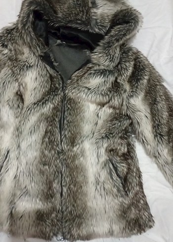 Kapüşonlu Gri Kadın Suni Kürk Mont - Görsel 3