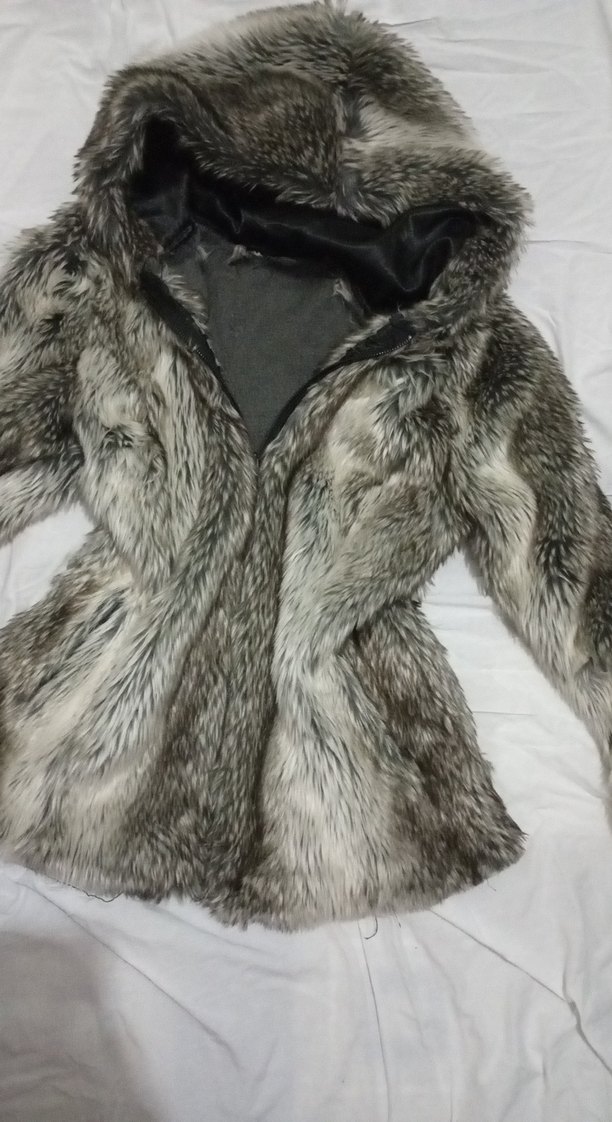 Kapüşonlu Gri Kadın Suni Kürk Mont - Görsel 2