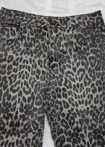 Gri Leopar Desenli Kadın Kumaş Pantolon - Görsel 2