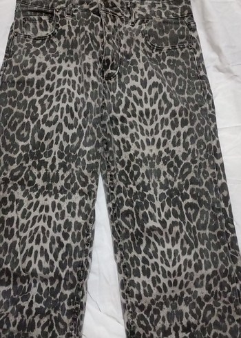 Gri Leopar Desenli Kadın Kumaş Pantolon - Görsel 3