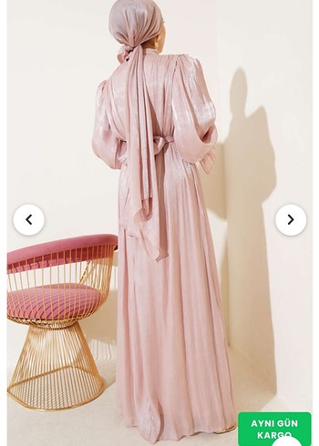 Abiye Pilise Detaylı Pembe Uzun Kadın Elbise