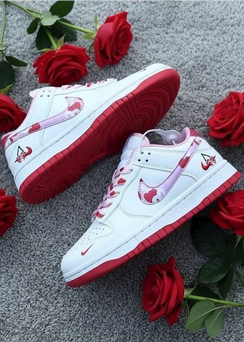 Renkli Bağcıklı Beyaz Yüksek Topuklu Kadın Spor Ayakkabı - Görsel 2