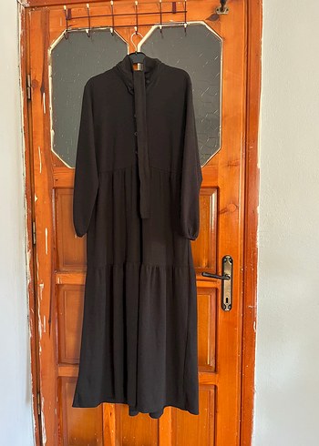 Uzun Kollu Siyah Salaş Uzun Elbise