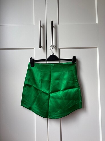 Zara saten mini etek
