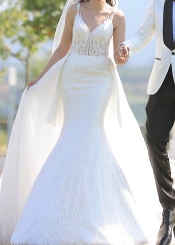 Tasarım V Yaka Beyaz balık kuyruk takmalı Gelinlik - Görsel 2