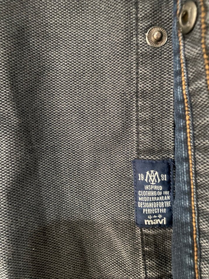 Gri Denim Erkek Gömlek, Düğmeli, Uzun Kollu - Görsel 2