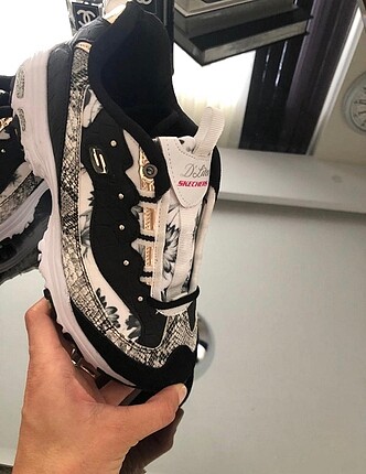 Skechers d lites spor ayakkabı