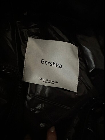 s Beden Bershka mont