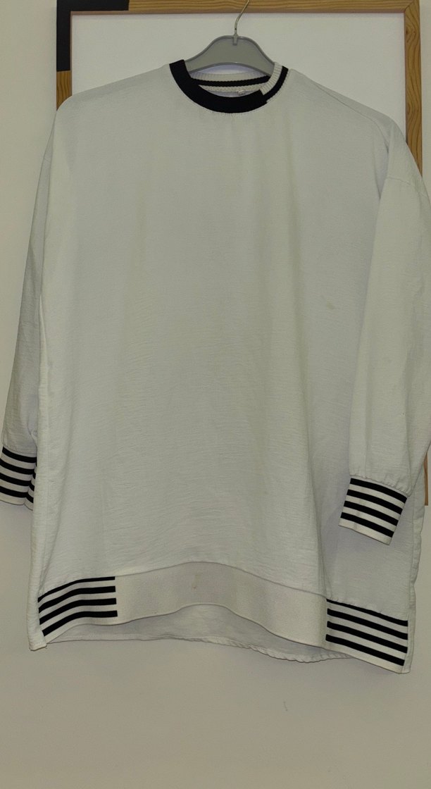 Beyaz Siyah Çizgili Uzun Kollu Sweatshirt - Görsel 2