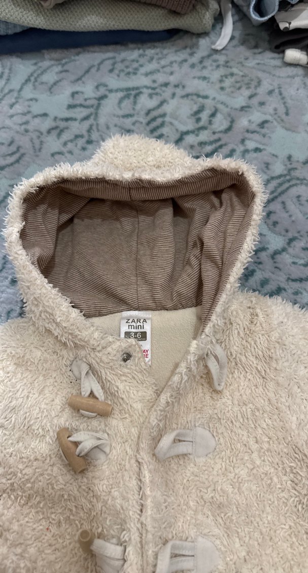 ZARA 6 ay Kürklü Kapüşonlu Bebek Tulum - Görsel 4
