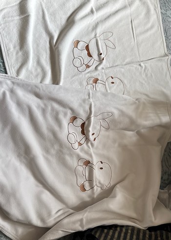 2 adet Nakışlı Beyaz Çocuk Battaniyesi - Görsel 2