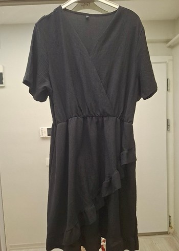 Siyah V Yakalı Fırfırlı Midi Elbise - Görsel 3