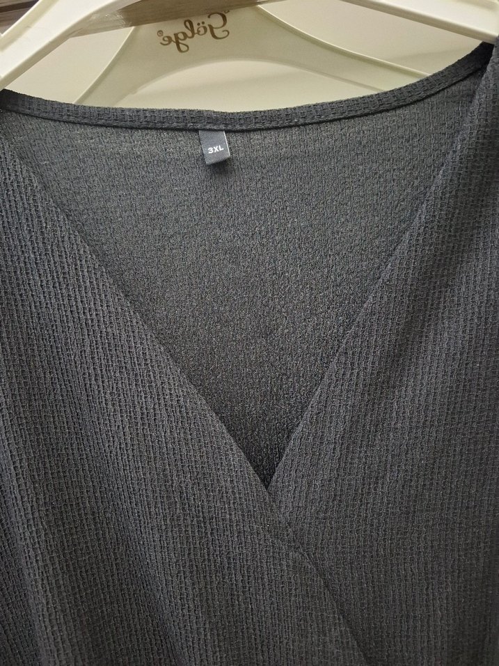 Siyah V Yakalı Fırfırlı Midi Elbise - Görsel 5