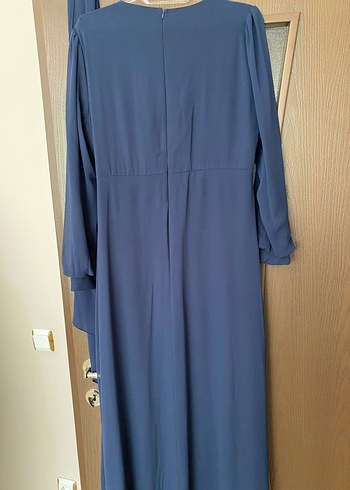Lacivert Uzun Drapeli Tesettür Elbise - Görsel 3
