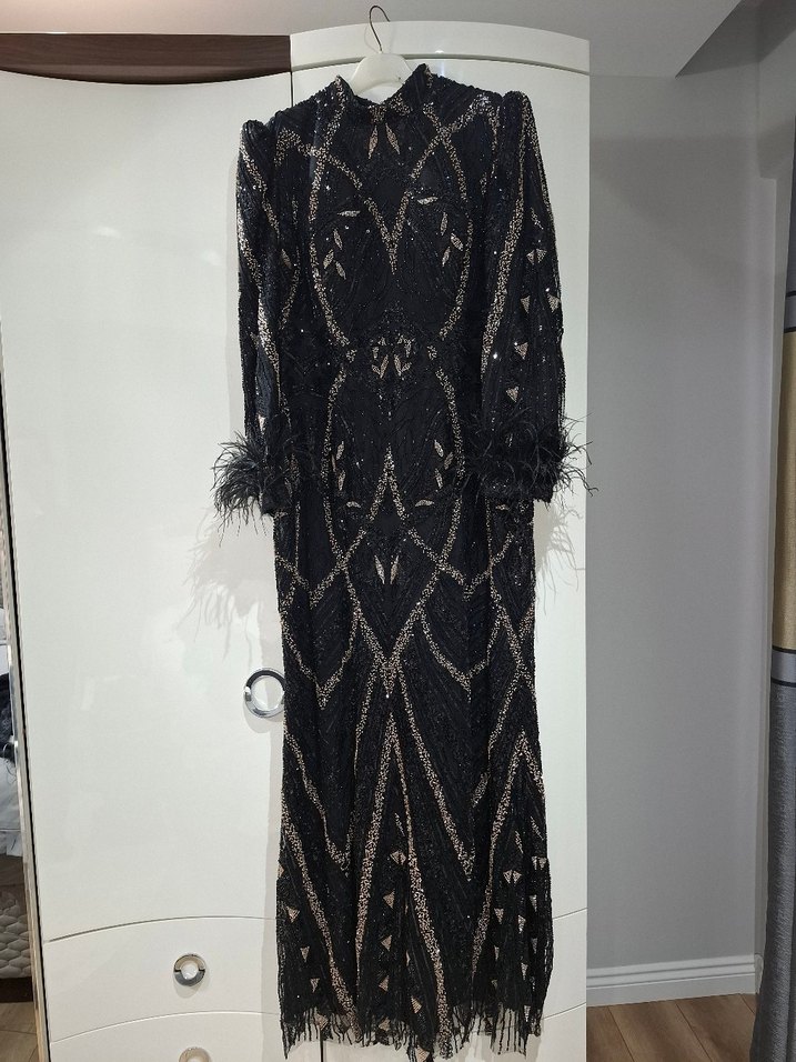 Boncuk İşlemeli Siyah Uzun Abiye Elbise - Görsel 2