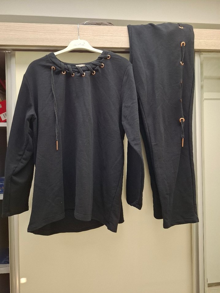 Siyah Kadın Rahat Kesim Eşofman Takımı - Görsel 3