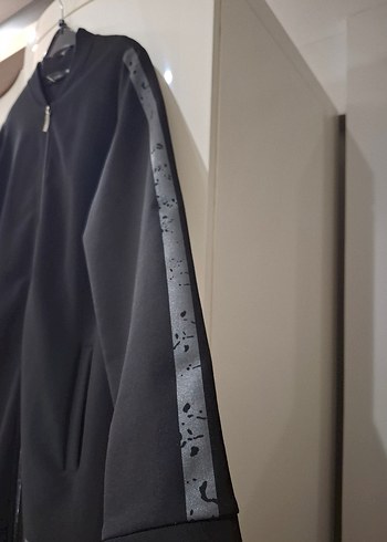 Uzun Siyah Kadın Spor Tarz Eşofman - Görsel 4