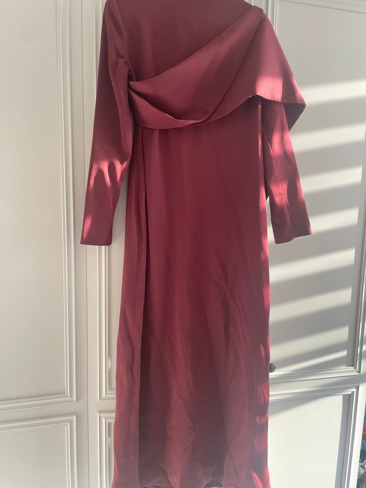 Ayşe aydın tasarım Bordo Saten Uzun Drapeli Elbise - Görsel 5