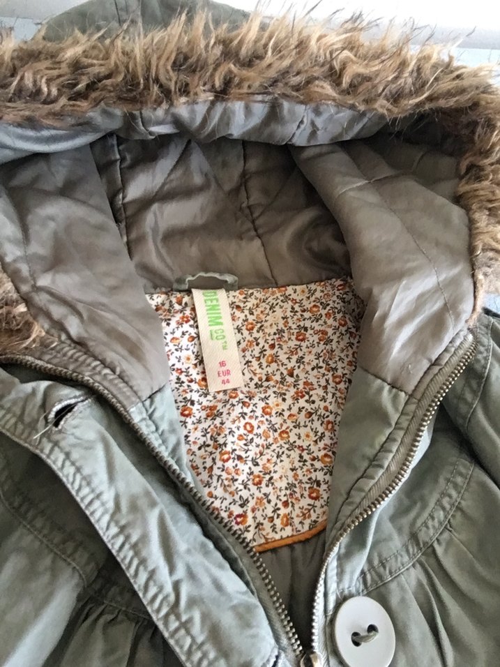 Kürklü Kapüşonlu Bej Kadın Ceket - Görsel 2