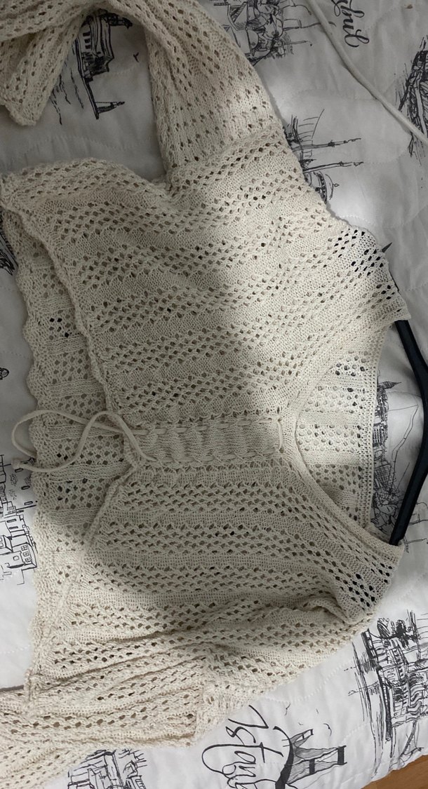 Bohem V Yakalı Kısa Örgü Kadın Kazak - Görsel 2