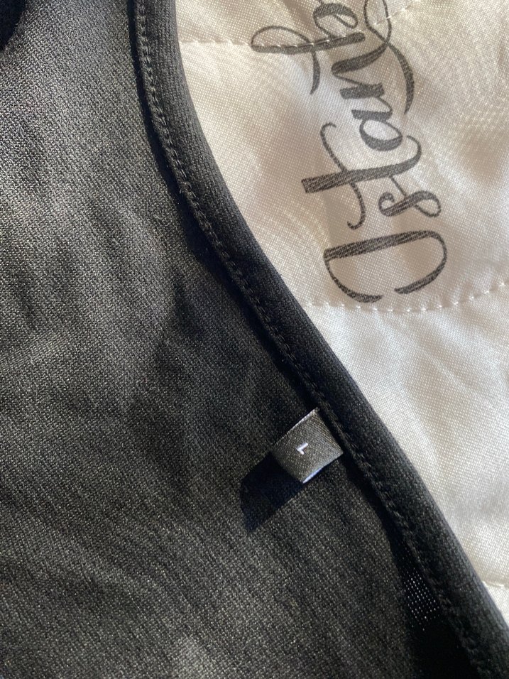 Siyah V Yaka Uzun Kollu Gotik Bluz - Görsel 2