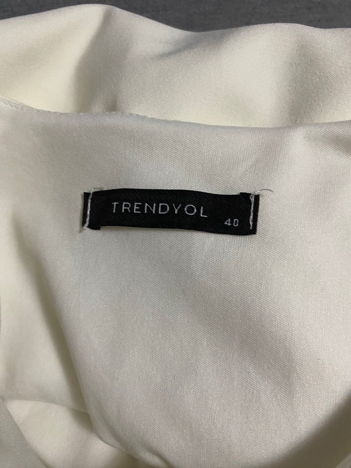 Beyaz Midi Elbise - Görsel 5