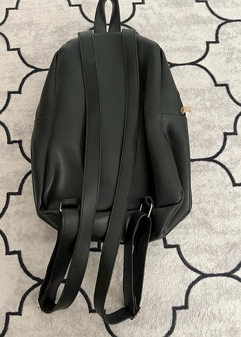 Siyah Deri GUESS Sırt Çantası - Görsel 2